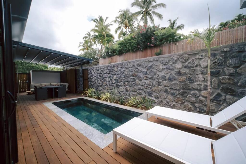 Summer Cosy - Villa Classee 4 Etoiles - 2 Suites Avec Piscine Chauffee Et Jacuzzi Integre Idealement Situee Chemin Summer Saint-Gilles Les Bains Extérieur photo